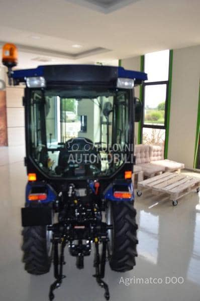 Farmtrac FT 26 sa kabinom