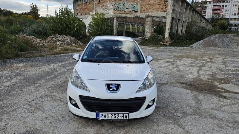 Peugeot 207 1.4 8v M.ETAN