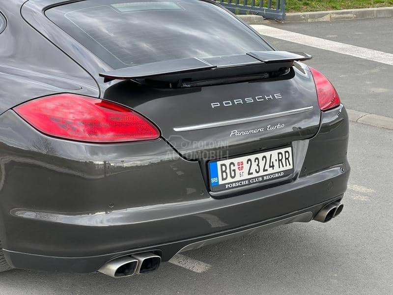 Porsche Panamera TURBO 4s