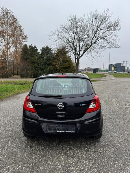 Opel Corsa D 1.3CDTI//0DLIČNA//