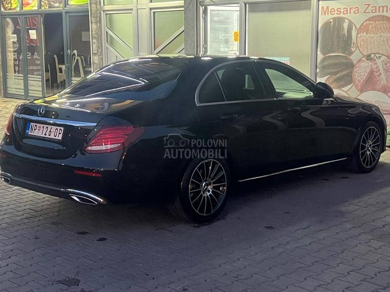 Mercedes Benz E 220 