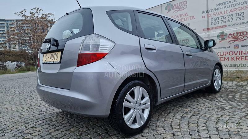 Honda Jazz PAN0RAMA/KREDlT