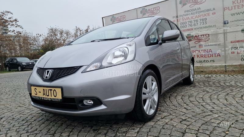 Honda Jazz PAN0RAMA/KREDlT