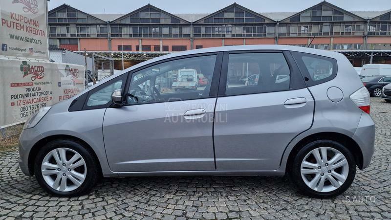 Honda Jazz PAN0RAMA/KREDlT