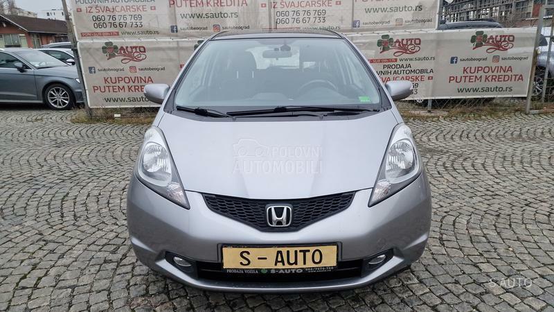 Honda Jazz PAN0RAMA/KREDlT