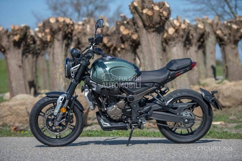 Voge 300 AC