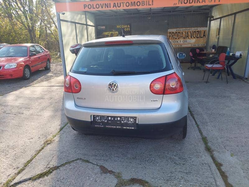 Volkswagen Golf 5 1,9tdi