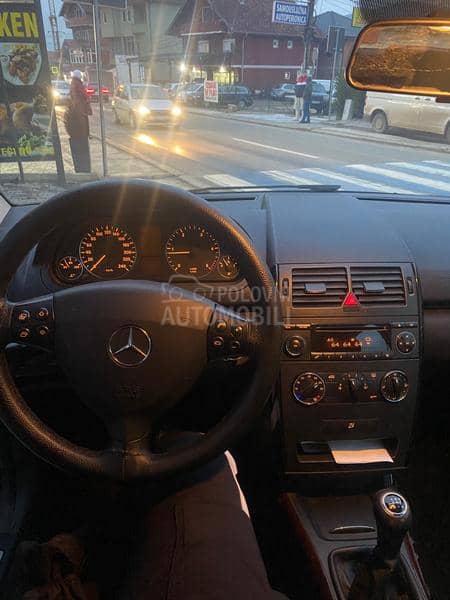 Mercedes Benz A 180 