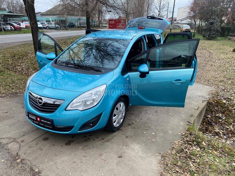 Opel Meriva 1,4-KUKA.FUL.CH