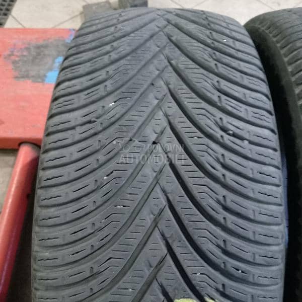 BFGoodrich 225/50 R17 Zimska