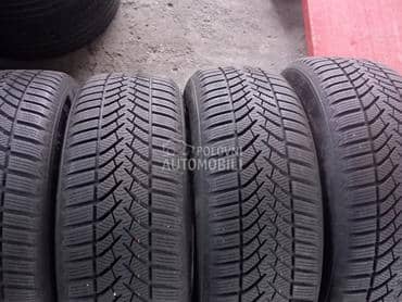 Semperit 235/55 R19 Zimska