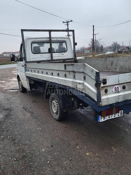 Volkswagen LT 35 .2.5 TDI