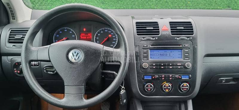 Volkswagen Golf 5 1.4 b   ORG.K.M