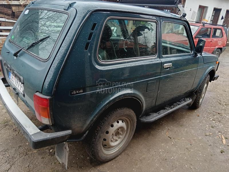 Lada Niva 