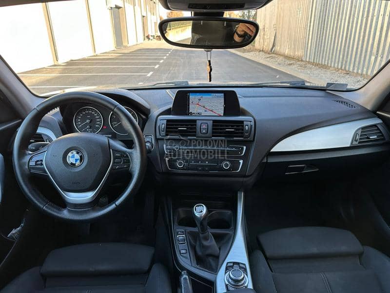 BMW 118 d nav sport