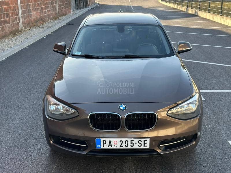 BMW 118 d nav sport