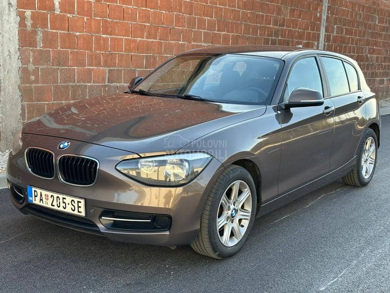 BMW 118 d nav sport