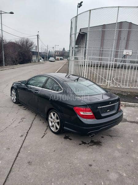 Mercedes Benz C 220 