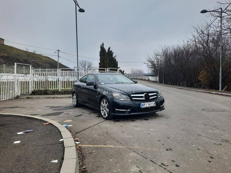 Mercedes Benz C 220 