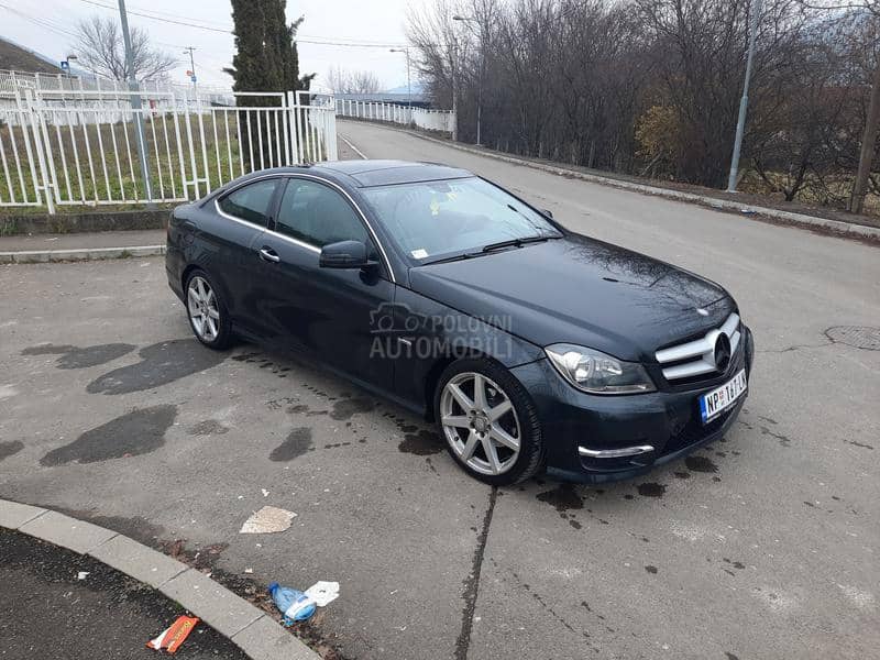 Mercedes Benz C 220 