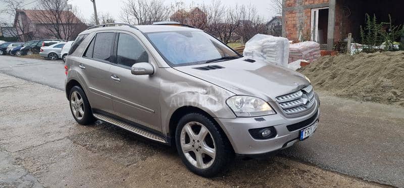 Mercedes Benz ML 320 air matic 4 matic