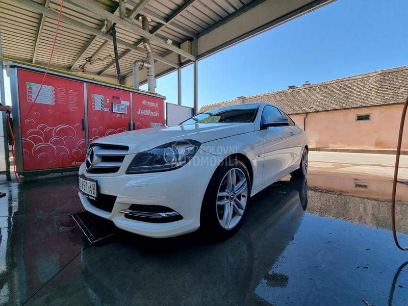 Mercedes Benz C 220 C220