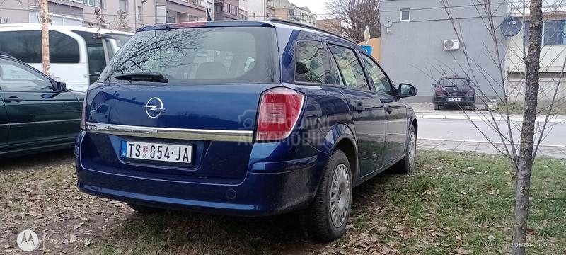 Opel Astra H 