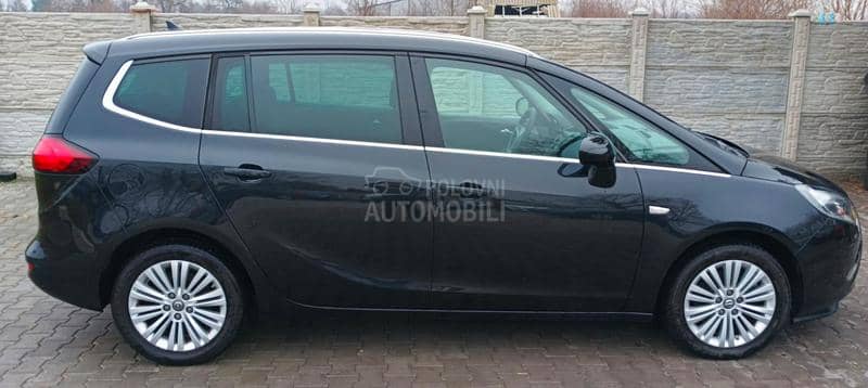 Opel Zafira 2.0 CDTI