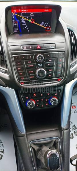 Opel Zafira 2.0 CDTI