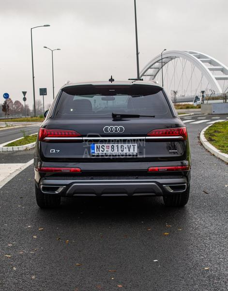 Audi Q7 QUATTRO S LINE NOV