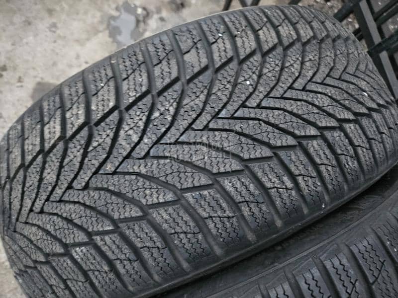 Nexen 215/45 R18 Sve sezone