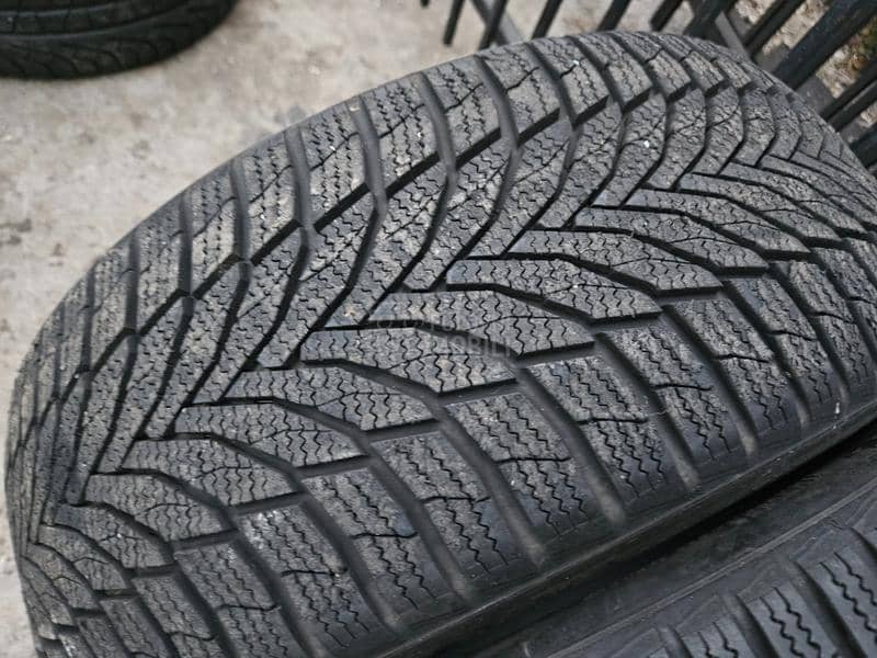 Nexen 215/45 R18 Sve sezone