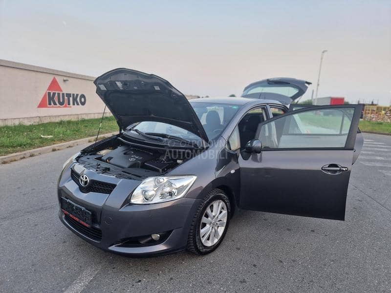 Toyota Auris D-4D