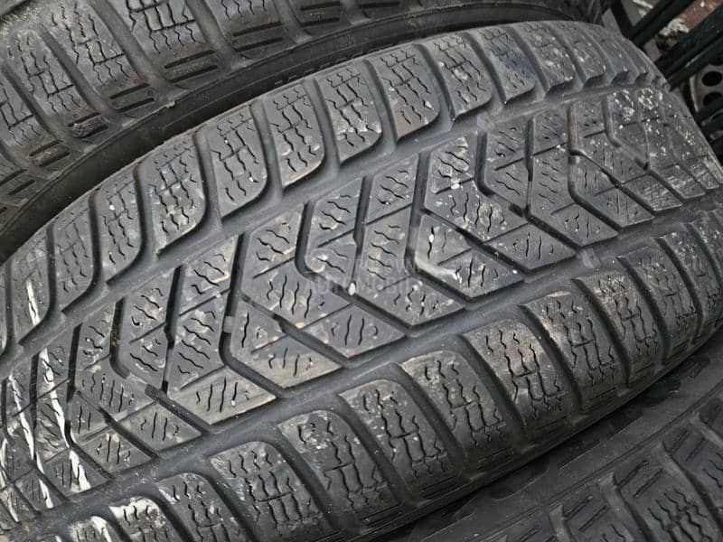 Pirelli 215/55 R18 Sve sezone