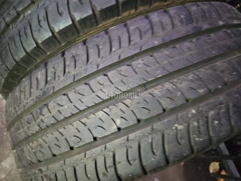 Goodyear 215/60 R17 Letnja