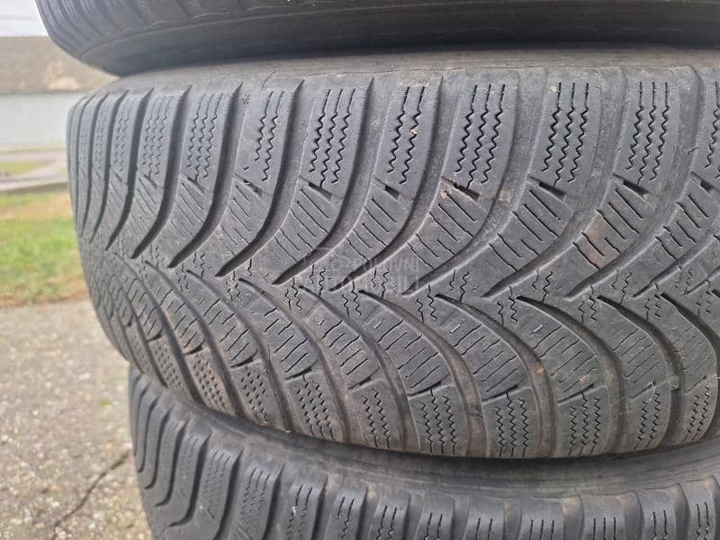 Hankook 185/65 R15 Zimska