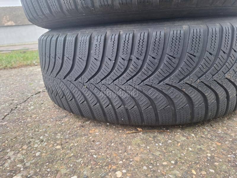 Hankook 185/65 R15 Zimska