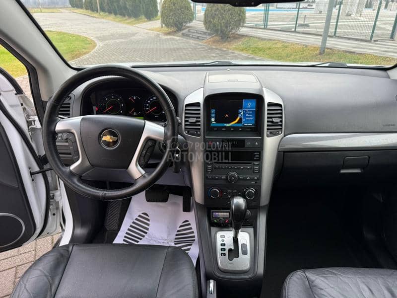 Chevrolet Captiva 4x4/Nav/7 mesta