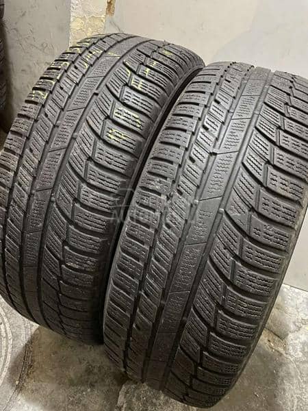 Toyo 225/55 R18 Zimska