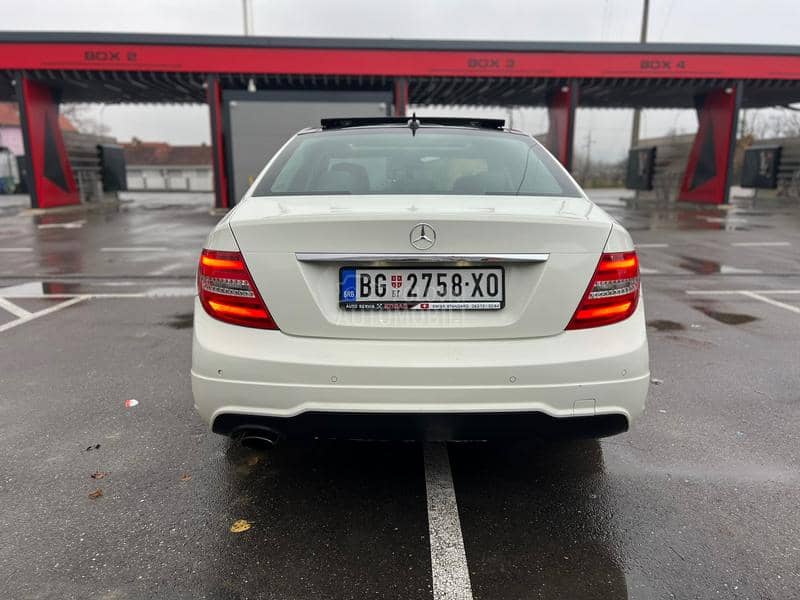 Mercedes Benz C 220 CDI