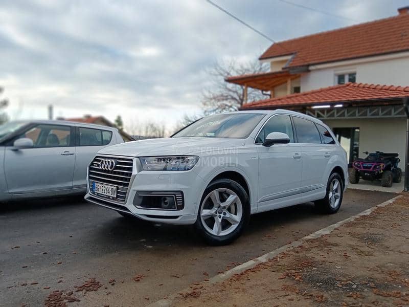 Audi Q7 E-tron