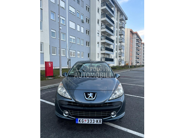 Peugeot 207 1.6i