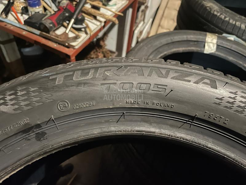 Bridgestone 245/45 R18 Letnja