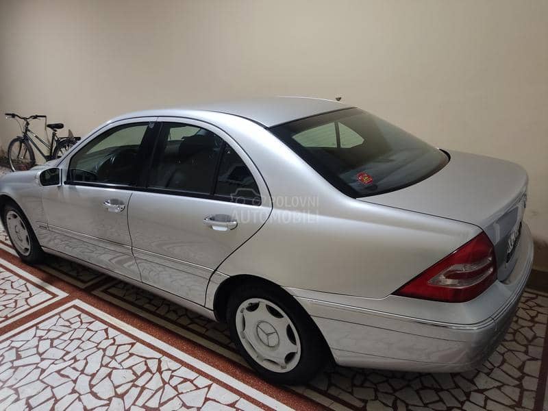 Mercedes Benz C 180 c180