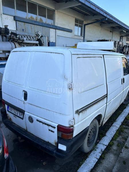 Volkswagen Transporter T4 2.5 tdi