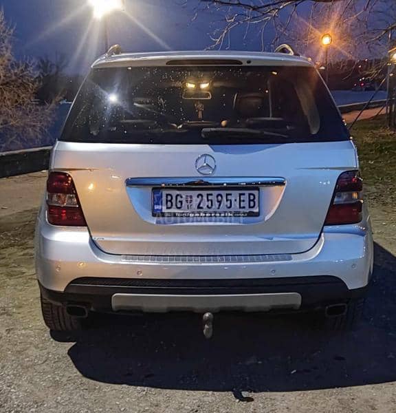 Mercedes Benz ML 320 