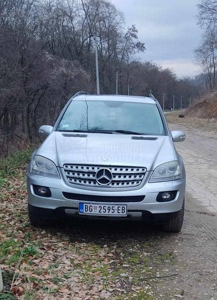 Mercedes Benz ML 320 