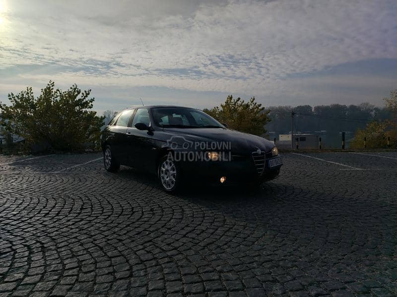 Alfa Romeo 156 