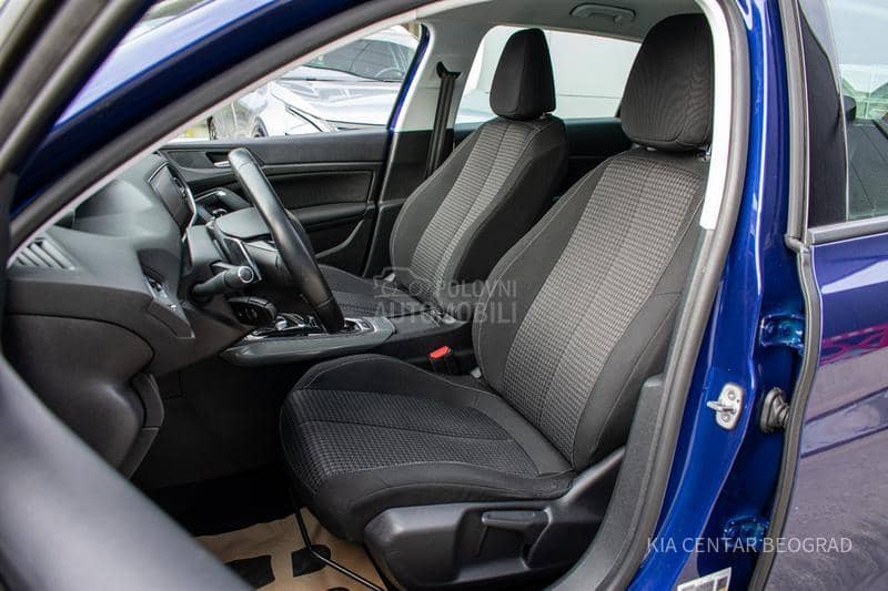 Peugeot 308 1.2 Active A/T