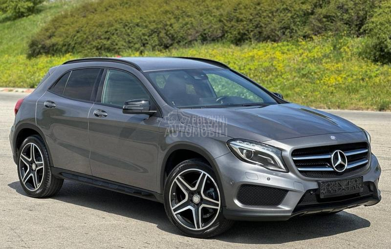 Mercedes Benz GLA 180 AMG LINE